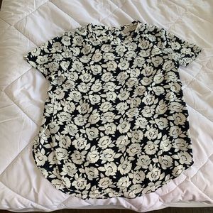 Navy & White High Side Slit Floral Blouse